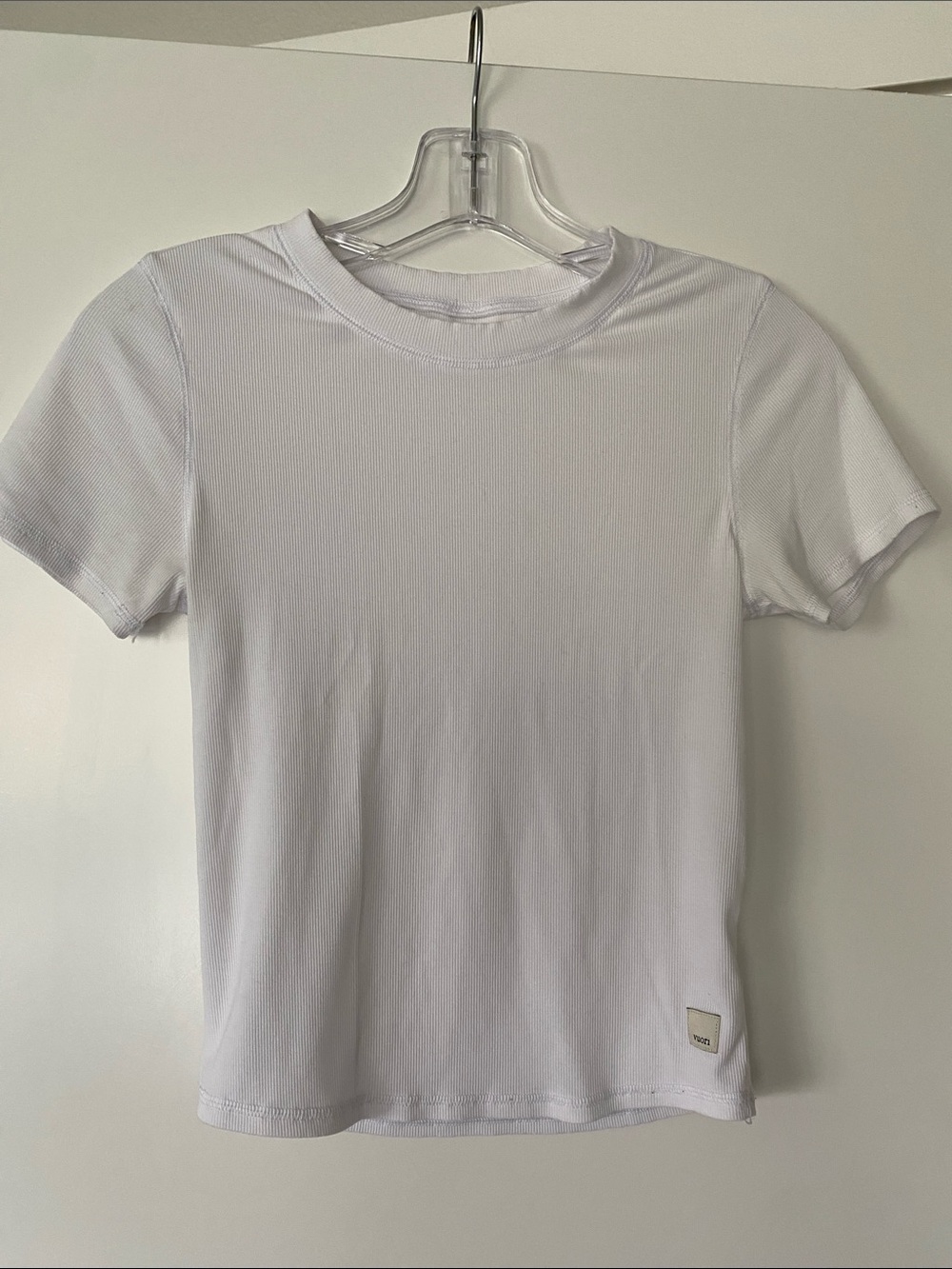 Vuori White Ribbed Short Sleeve Tee S